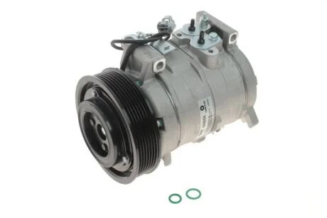 Компресор кондиціонера Valeo 699054