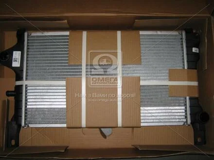 Радіатор охолодження VOLVO; FORD FIESTA Valeo 731299