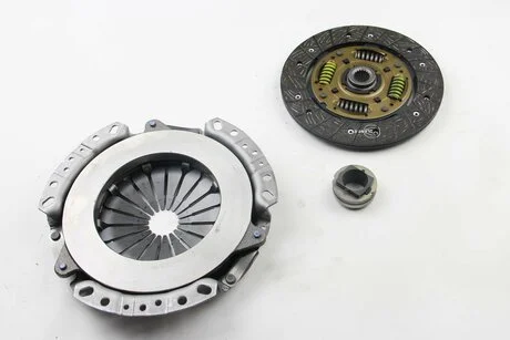 Комплект зчеплення з вичавленим Berlingo/Partner 1.9D 02- (DW8-BE4R) Valeo 786025
