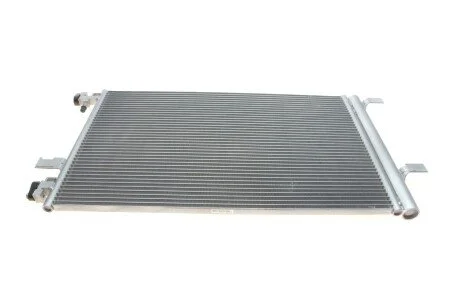 Конденсор кондиціонера Opel Astra J 1.6 (12>) Valeo 812661