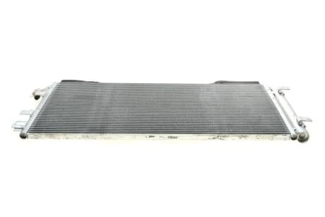 Радіатор кондиціонера Valeo 814094