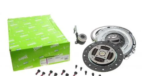Комплект зчеплення + маховик + гідравлічний вичавлений Valeo 845048