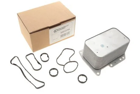 Радіатор масляний NISSAN/OPEL/RENAULT Van Wezel 43013704
