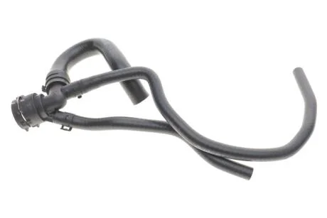 Патрубок гумовий системи охолодження Skoda Octavia (12-)/VW Golf (12-),Passat (Vika 11221774201